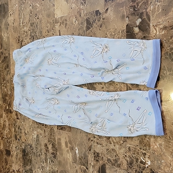 2 Pairs of Long Sleeve Elsa Pajamas - Picture 12 of 15